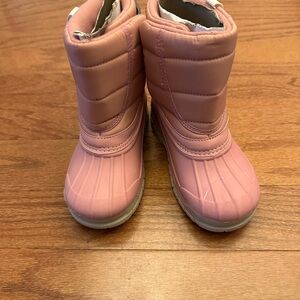 OshKosh B'gosh Pink Little Kids Winter Boots